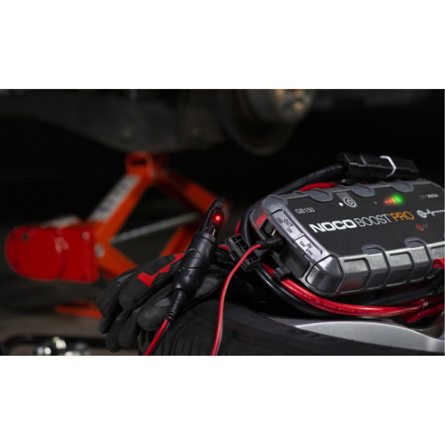 GB150 Boost&reg; Pro Jump Starter Distribution Élite MP