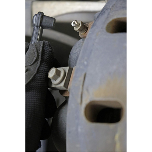 Trousse dentretien automobile et de purge de freins Distribution Élite MP