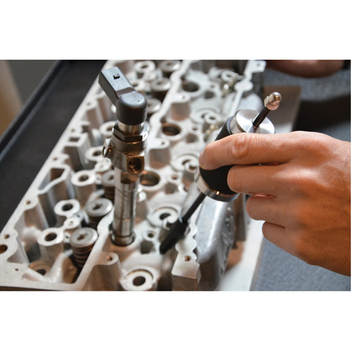 Trousse d'extracteur dembouts de bougies de pr&eacute;chauffage Distribution Élite MP