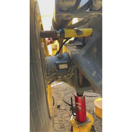 Single-Acting Cylinder Hydraulic Ram, 4.13" Stroke, 10 Ton(s) Capacity, 10000 PSI Distribution Élite MP