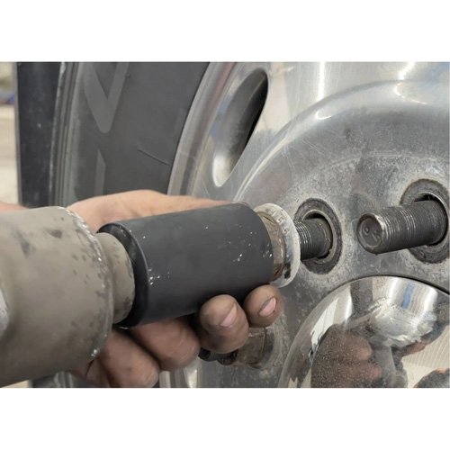 Jeu de douilles hexagonales et h&eacute;licoidales pour &eacute;crous de roue de camion Distribution Élite MP