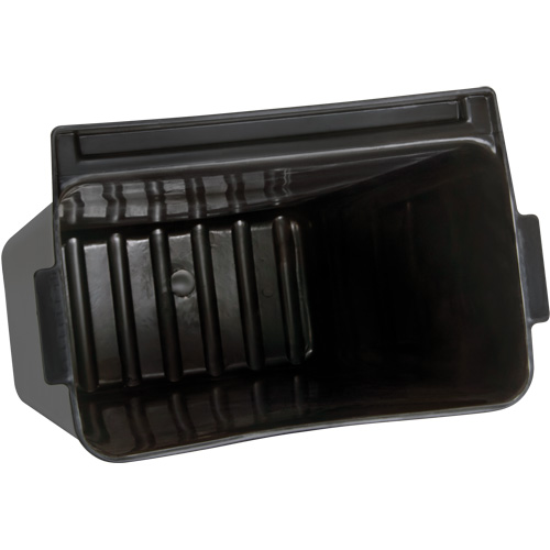 Clip-On Utility Bucket, 29.6 Quarts, Plastic Distribution Élite MP