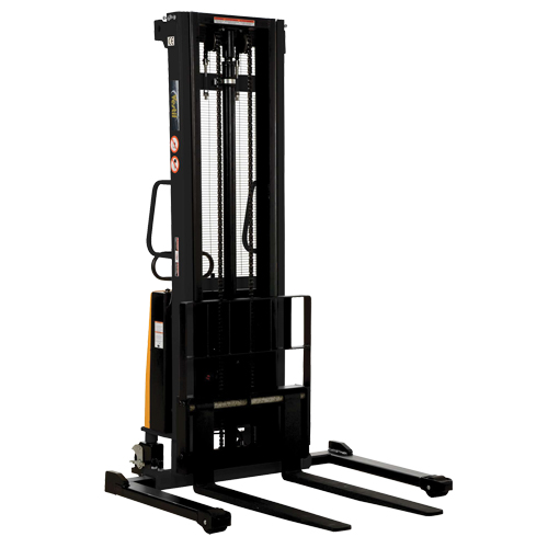 Fork Lift Stacker, Electric Operated, 2000 lbs. Capacity, 137" Max Lift Distribution Élite MP