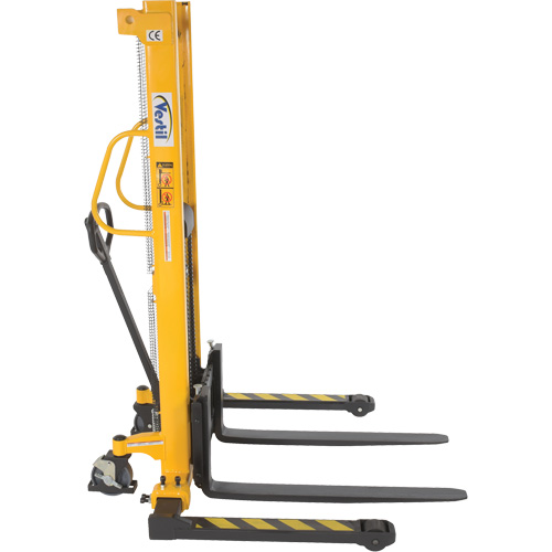Manual Hydraulic Stacker, Hand Pump Operated, 2000 lbs. Capacity, 63" Max Lift Distribution Élite MP