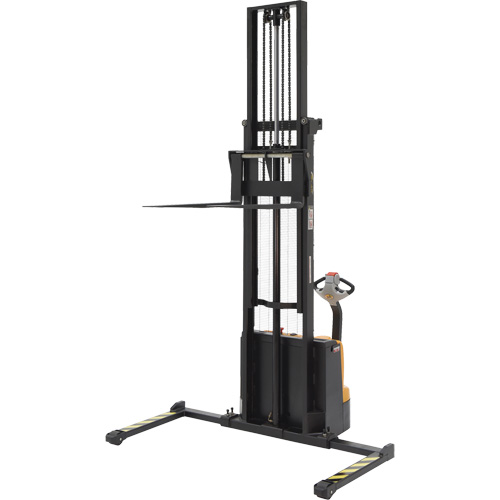 Double Mast Stacker, Electric Operated, 2200 lbs. Capacity, 150" Max Lift Distribution Élite MP