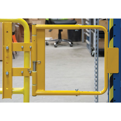 Safety Swing Gate, 21" H x 16" - 26" W Distribution Élite MP