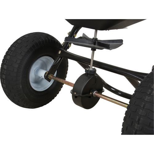 Broadcast Spreader with Stainless Steel Hardware, 27000 sq. ft., 125 lbs. capacity Distribution Élite MP