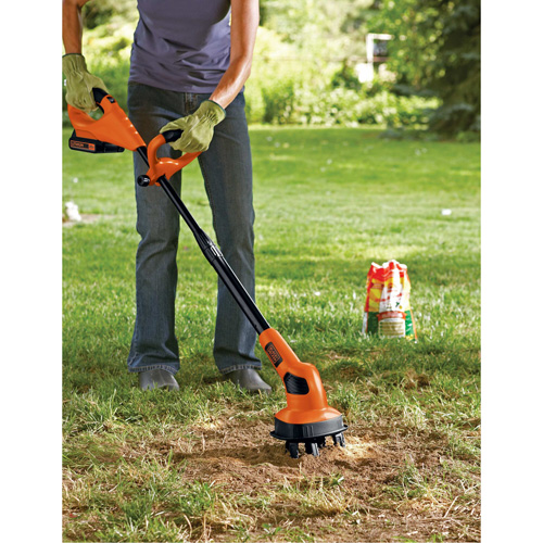 20V Max* Cordless Garden Cultivator Kit Distribution Élite MP