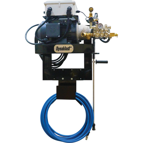 575V Wall Mounted Hot & Cold Water Pressure Washer, Electric, 1900 PSI, 4 GPM Distribution Élite MP