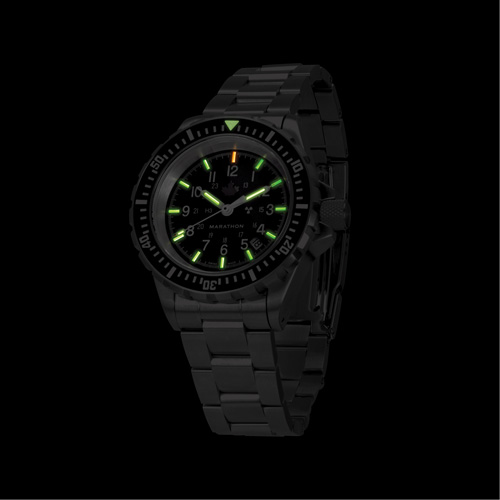 Grande montre automatique de plong&eacute;e avec feuille d'&eacute;rable gris et bracelet en acier inoxydable, Num&eacute;rique, &agrave; piles, 41 mm, Argent Distribution Élite MP