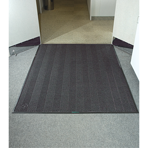 Tapis Waterhog Eco Elite, Essuie-pieds/grattoir, 4' x 8' x 3/8", Cendre grise Distribution Élite MP