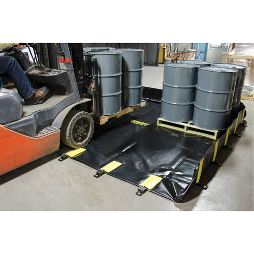 Rigid-Lock QuickBerm&reg;, 745 US gal. Capacity, 10' W x 10' L x 12" H, Stake Wall Distribution Élite MP