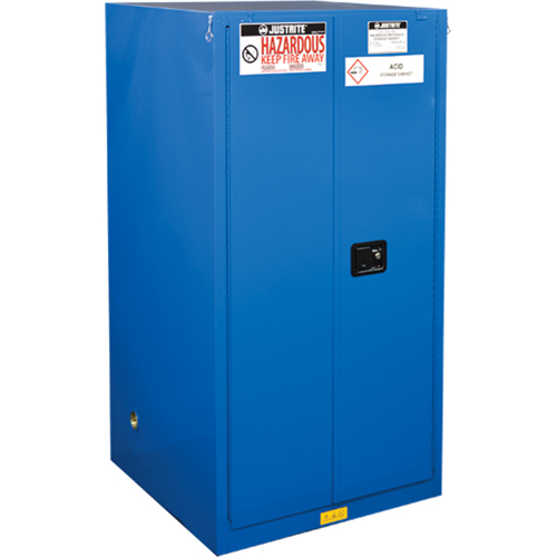 Armoires doubl&eacute;es pour rangement de mati&egrave;res dangereuses Chem-Cor, 60 gal., 34" x 65" x 34" Distribution Élite MP