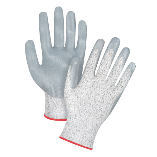 Gants haute performance r&eacute;sistants &agrave; la coupe, Taille Petit/7, Calibre 13, Rev&ecirc;tement Nitrile, Enveloppe en PEHP, ANSI/ISEA 105 niveau 4/EN 388 niveau 5 Distribution Élite MP