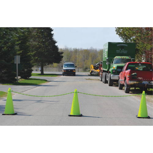 Traffic Cone & Chain Kit, 28", Orange Distribution Élite MP