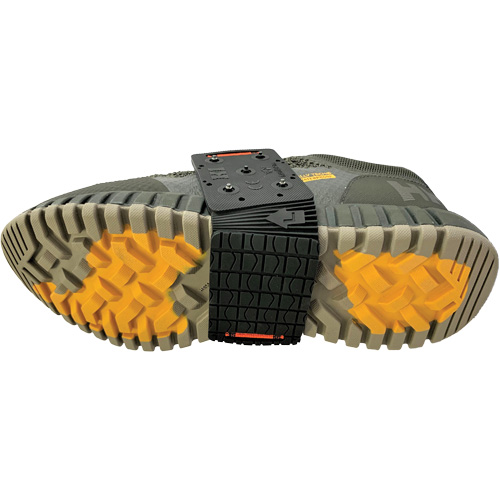 Mid-Sole Slim Ice Cleat, Tungsten Carbide, Stud Traction, One Size Distribution Élite MP