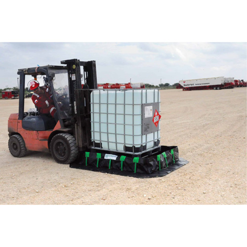Ultra-Containment Berm&reg;, 1496 US gal. Capacity, 10' W x 20' L x 12" H, Stake Wall Distribution Élite MP