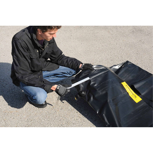 Conteneur flexible pour r&eacute;servoir de carburant avec drain Ultra-275 Containment Sump, 102" lo x 48" la, 400 gal. US Capacit&eacute; Distribution Élite MP