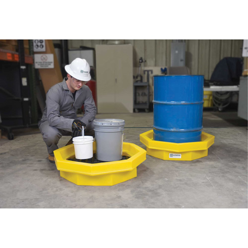 Ultra-Drum Tray avec grille, 32" lo x 32" la x 8,1" h, Cap. de d&eacute;versement 21,1 gal. US Distribution Élite MP