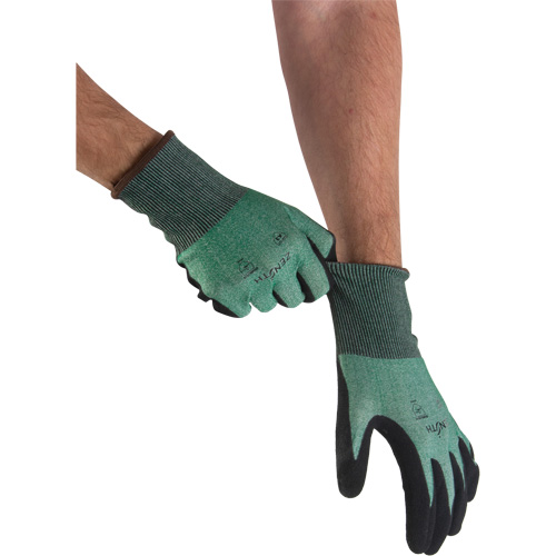 Lightweight High-Dexterity Cut-Resistant Gloves, Size 10, 21 Gauge, Foam Nitrile Coated, Stainless Steel/HPPE Shell, ASTM ANSI Level A3 Distribution Élite MP