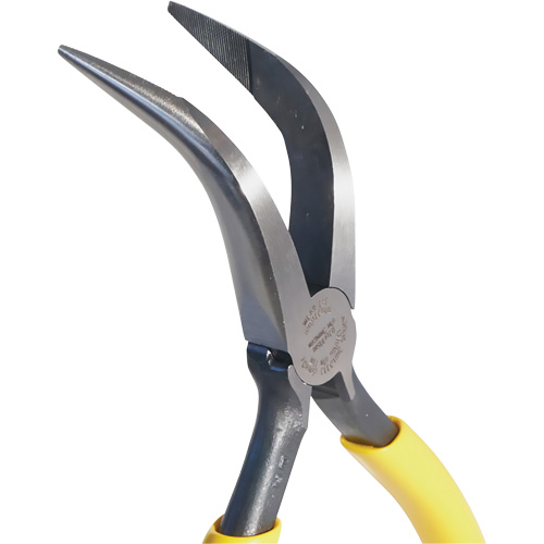 Pince &agrave; bec long recourb&eacute;e, 6-1/4" lo Distribution Élite MP