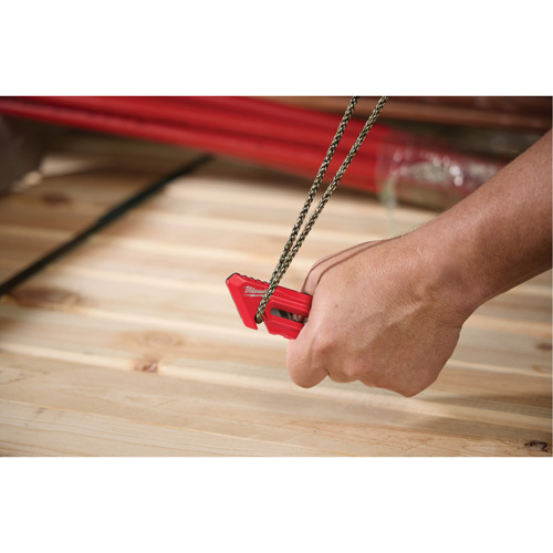 Couteau utilitaire compact pour usage multiple Distribution Élite MP