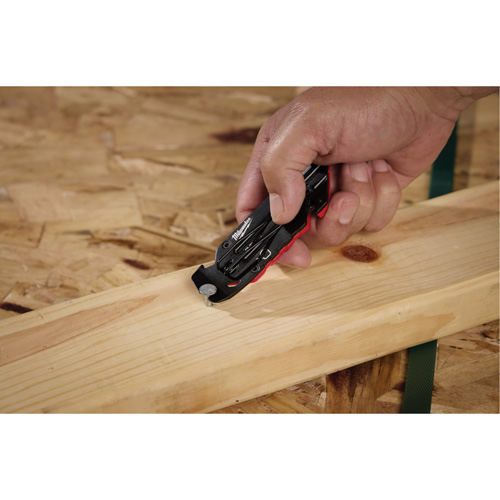 Couteau utilitaire compact pour usage multiple Distribution Élite MP
