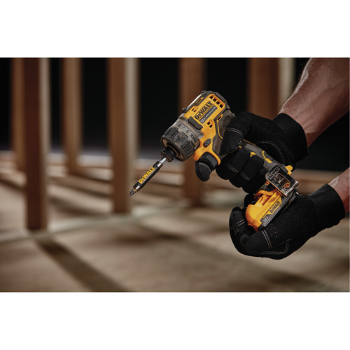 Xtreme Brushless Screwdriver Kit, 1/4", 12 V, 200 UWO Max. Torque, Lithium-Ion Battery Distribution Élite MP
