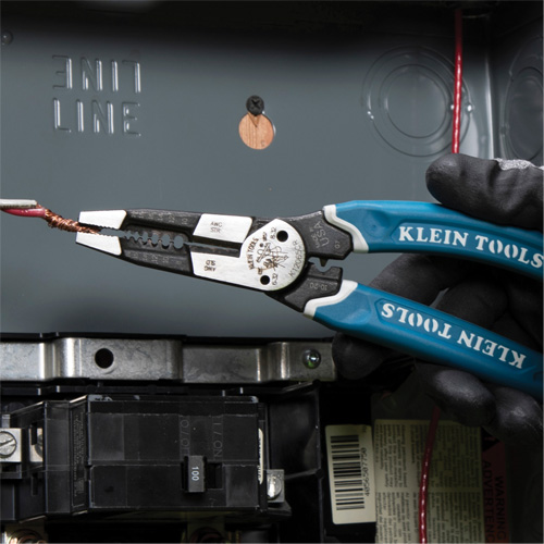 Outil polyvalent Klein-Kurve pour d&eacute;nuder, couper et sertir les fils, 8-1/4" lo, 8 - 20 AWG Distribution Élite MP