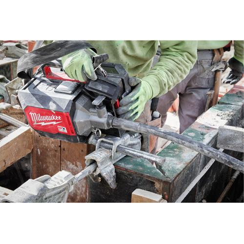 MX Fuel Concrete Vibrator Distribution Élite MP