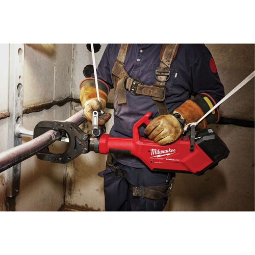 M18 FORCE LOGIC 5” Underground Cable Cutter with Wireless Remote Distribution Élite MP