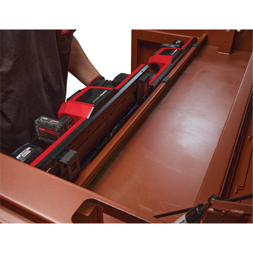 Supports de montage pour &eacute;tag&egrave;re conçus pour le chargeur rapide Gangbox M18 et M12 Distribution Élite MP