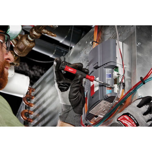 Tournevis de pr&eacute;cision 4-en-1 &agrave; embouts multiples avec porte-embout de 1/4", 5-3/4" lo, Prise Coussin&eacute;e Distribution Élite MP