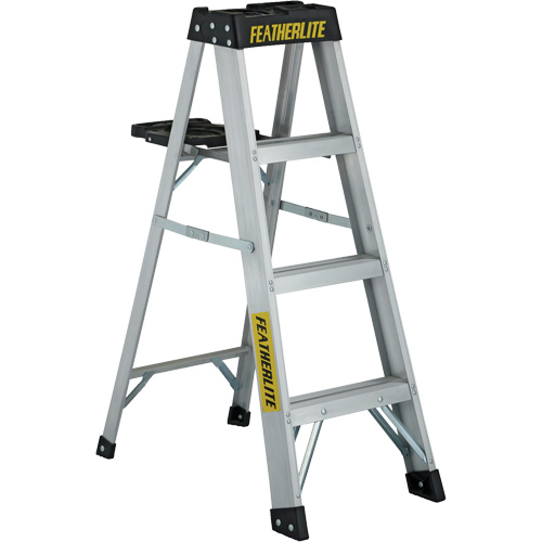 3400 Series Industrial Extra Heavy-Duty Step Ladder, 4', Aluminum, 300 lbs. Capacity, Type 1A Distribution Élite MP