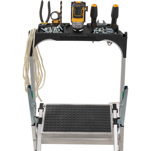 &eacute;chelle escabeau avec roues pivotantes, 4 marches, 44,25" x 22,13" x Hauteur 59" Distribution Élite MP