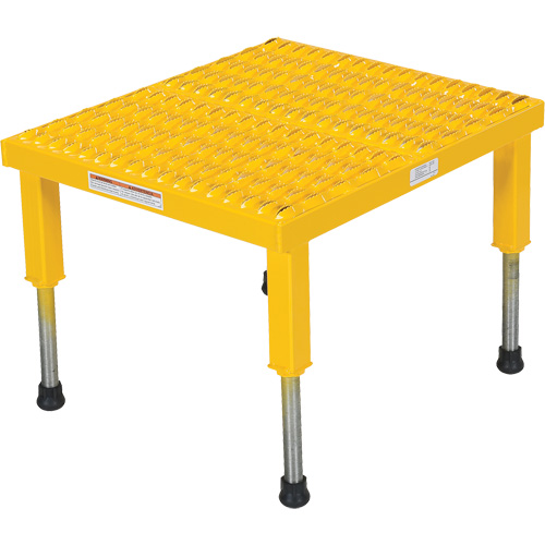 Plate-forme ajustable Step-Mate, 1 marche(s), 23-1/2" la x 19-9/16" lo x 16-1/2" h, Capacit&eacute; 500 lb Distribution Élite MP