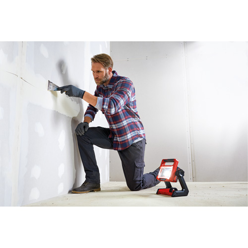 18V Hybrid LED Work Light (Tool Only), LED, 2000 Lumens Distribution Élite MP