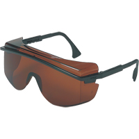 Lunettes de s&eacute;curit&eacute; Uvex Astrospec OTG 3001, Lentille Grise/fum&eacute;e, Anti-&eacute;gratignures, ANSI Z87+/R&eacute;pond ou surpasse la norme CSA Z94.3 Distribution Élite MP