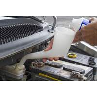 Entonnoir translucide &agrave; angle droit, Plastique Distribution Élite MP