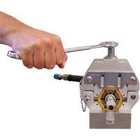 Sertisseuse pour tuyau de climatiseur Distribution Élite MP