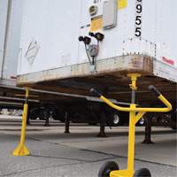 Supports stabilisateurs de remorque &agrave; deux montants, Cap. de levage 50 tonnes Distribution Élite MP
