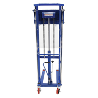 Gerbeur Hefti-Lift, M&eacute;canisme Pompe au pied, Capacit&eacute; de 1500 lb, Levage max de 63" Distribution Élite MP