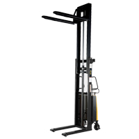 Gerbeur pour chariot &eacute;l&eacute;vateur, Fonctionnement &eacute;lectrique, Capacit&eacute; 2000 lb, Lev&eacute;e max 118" Distribution Élite MP