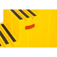 Industrial Step Stool, 3 Steps, 34-13/16" x 22-7/16" x 28-1/2" High Distribution Élite MP