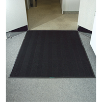 Waterhog&reg; Eco Elite Matting, Wiper/Scraper, 4' x 6' x 3/8", Black Smoke Distribution Élite MP