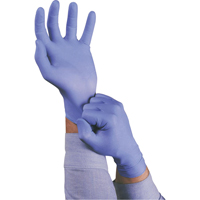 TouchNTuff&reg; 92-675 Gloves, Small, Nitrile, 5-mil, Powder-Free, Blue Distribution Élite MP
