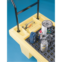 Poly-Spillcart Cart, 66.5" L x 29" W x 43.9" H, 57 US gal. Spill Cap. Distribution Élite MP