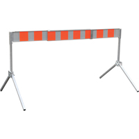 Barricade de rue, En A, 6' lo x 5-1/2" h, Orange/Blanc Distribution Élite MP