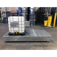 Ultra-Twin IBC Spill Pallet en acier, Capacit&eacute; de d&eacute;versement 370 gal. US, 103,8" x 26,8" x 51,1" Distribution Élite MP