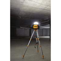 Baladeuse polyvalent sans fil Tool Connect 20V Max, DEL, 5000 lumens, Boîtier en Plastique Distribution Élite MP